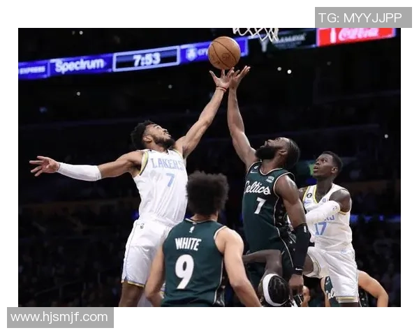 篮球战术:重庆篮球队的边路渗透体系 篮球战术:重庆篮球队的边路渗透体系